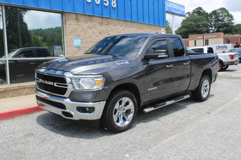 RAM 1500 Big Horn 4x4 Quad Cab 6'4" Box 2020