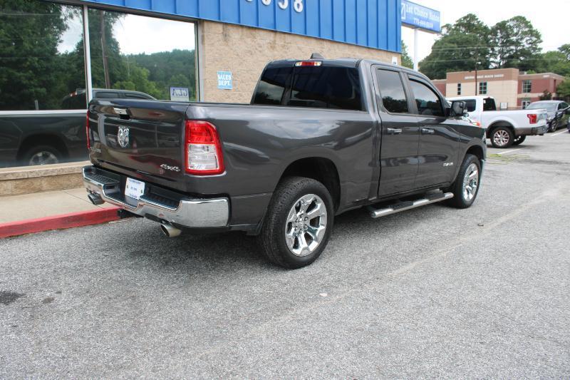 RAM 1500 Big Horn 4x4 Quad Cab 6'4" Box 2020