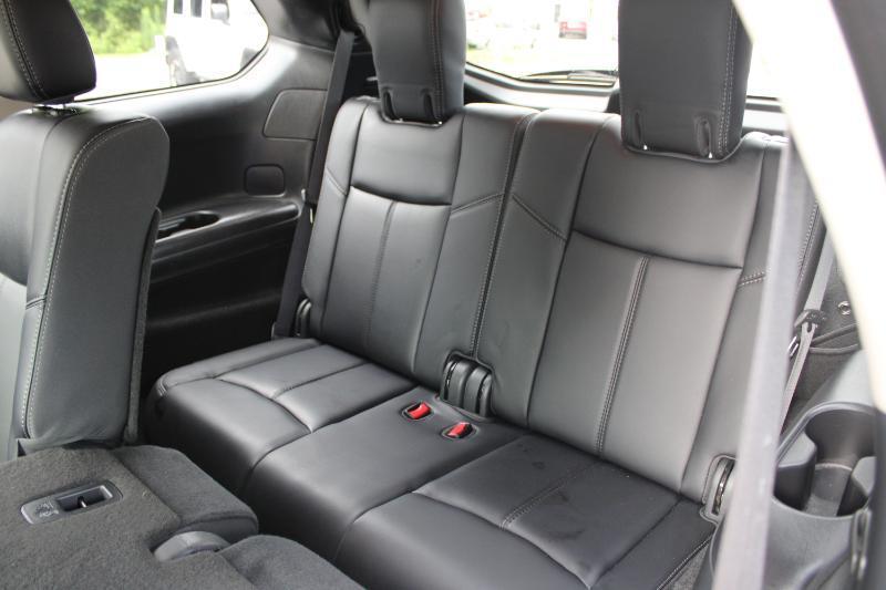 Nissan Pathfinder FWD SL 2020