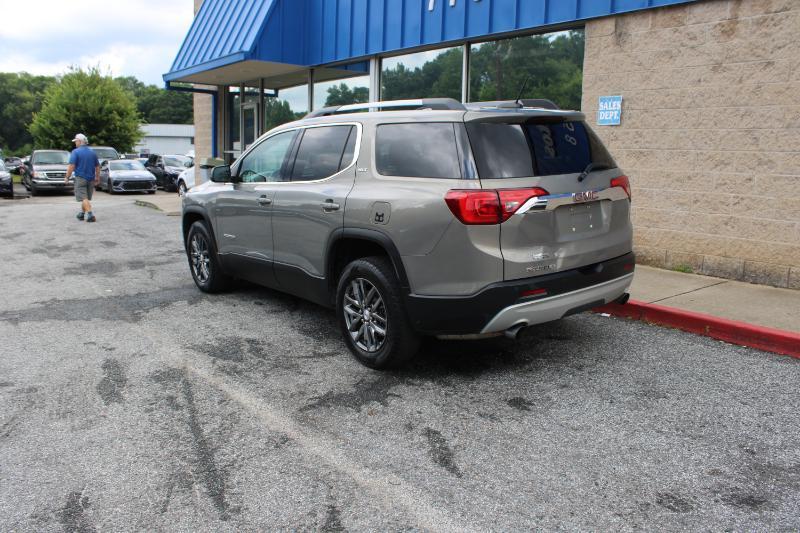 GMC Acadia FWD 4dr SLT w/SLT-1 2019
