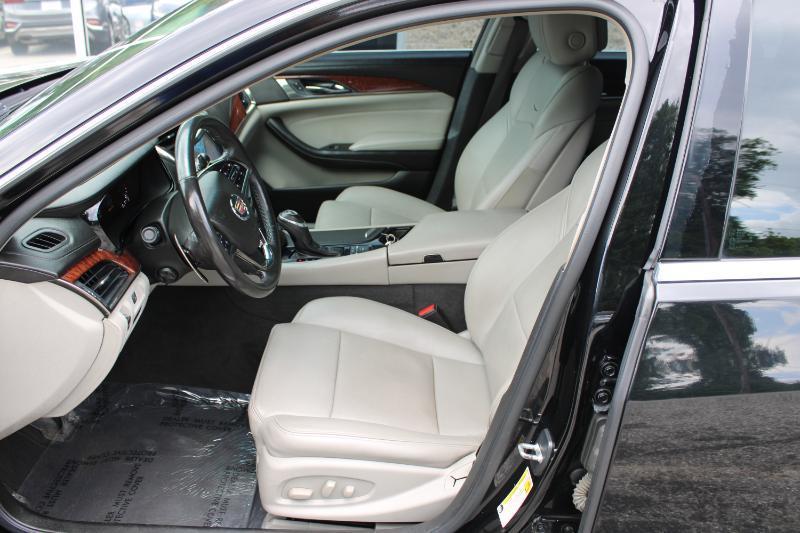 Cadillac CTS Sedan 4dr Sdn 2.0L Turbo Luxury RWD 2014