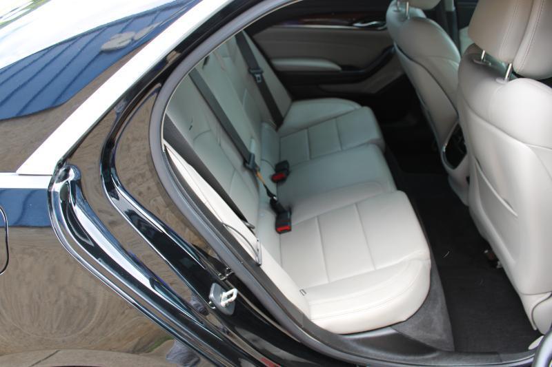 Cadillac CTS Sedan 4dr Sdn 2.0L Turbo Luxury RWD 2014