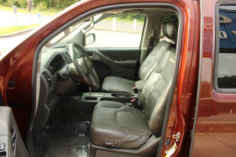 Nissan Frontier 4WD Crew Cab SWB Auto PRO-4X 2016