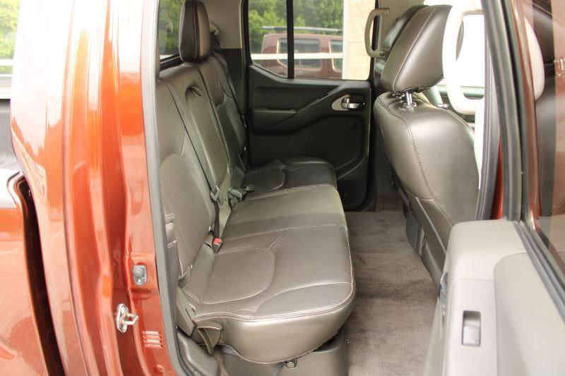Nissan Frontier 4WD Crew Cab SWB Auto PRO-4X 2016