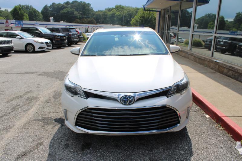 Toyota Avalon Hybrid Limited (Natl) 2017