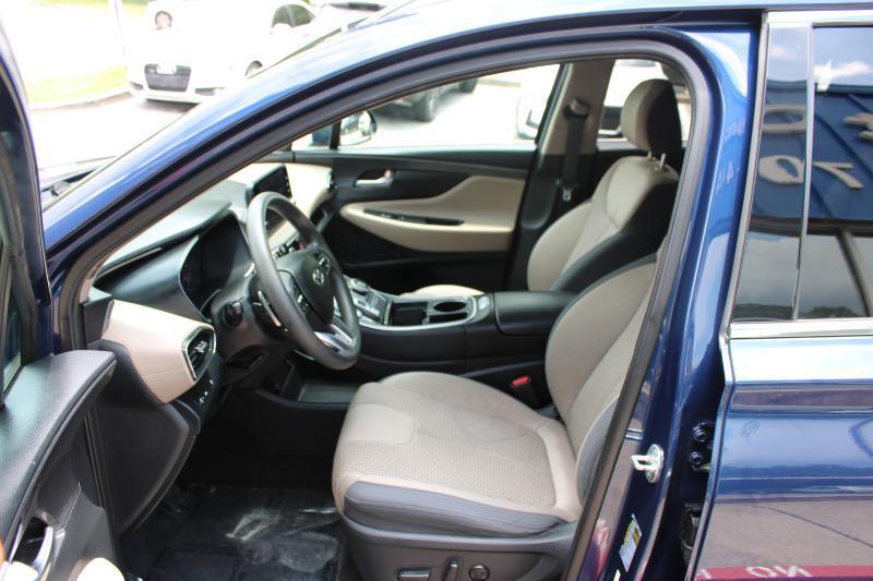 Hyundai Santa Fe SEL FWD 2021