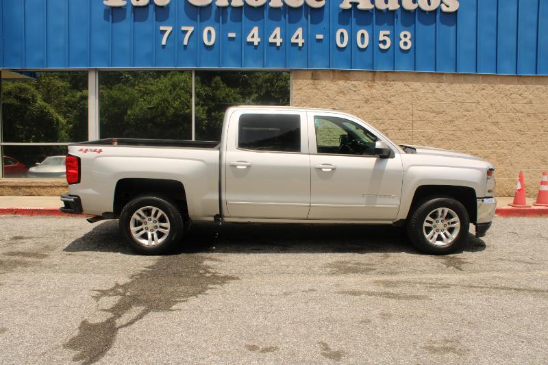 Chevrolet Silverado 1500 4WD Crew Cab 143.5" LT w/1LT 2018