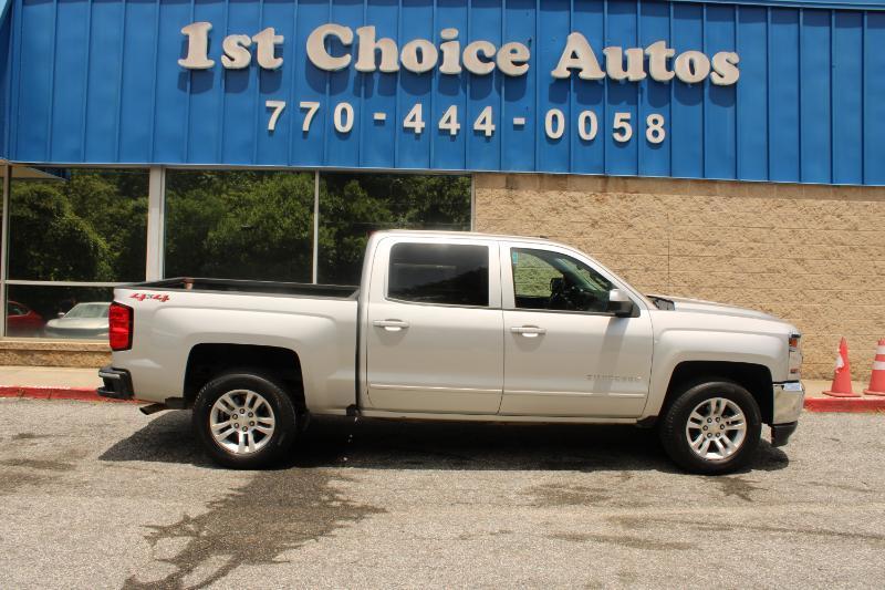 Chevrolet Silverado 1500 4WD Crew Cab 143.5" LT w/1LT 2018
