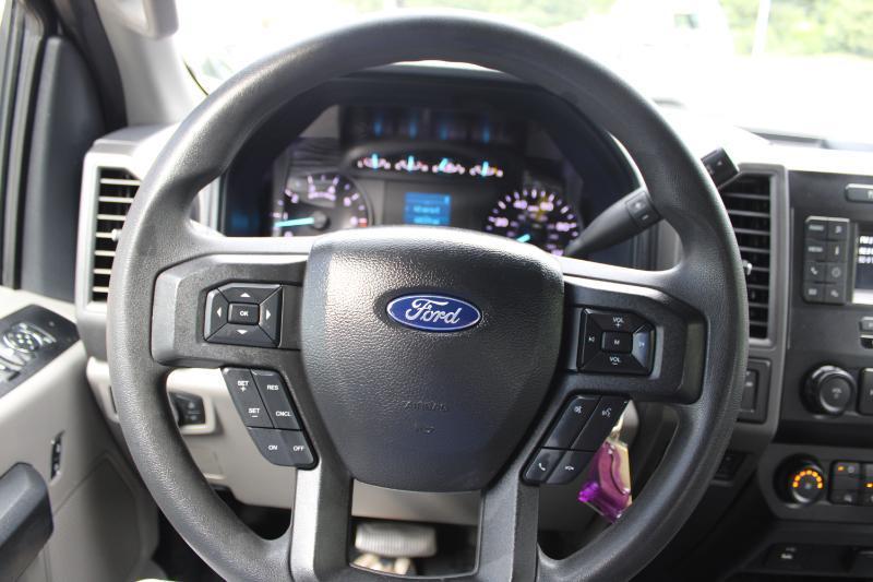 Ford Super Duty F-250 SRW XL 2WD Crew Cab 8' Box 2022