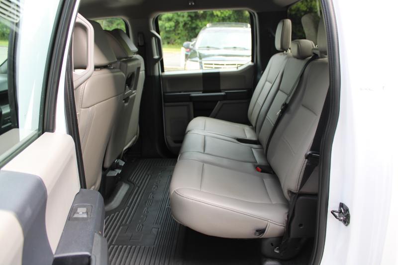 Ford Super Duty F-250 SRW XL 2WD Crew Cab 8' Box 2022
