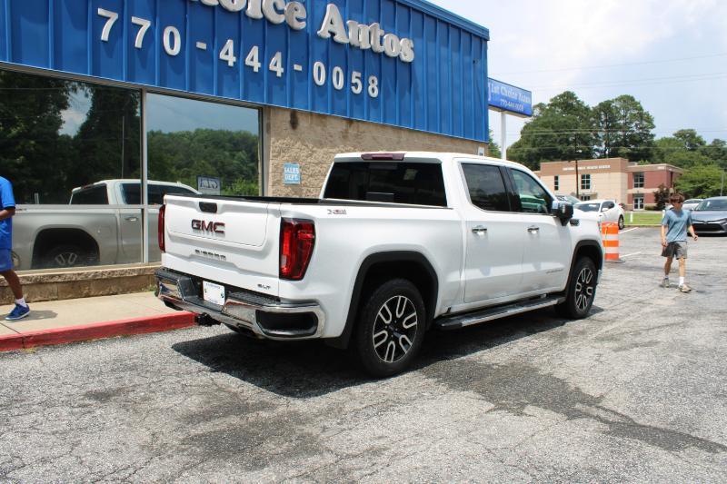 GMC Sierra 1500 Limited 4WD Crew Cab 147" SLT 2022