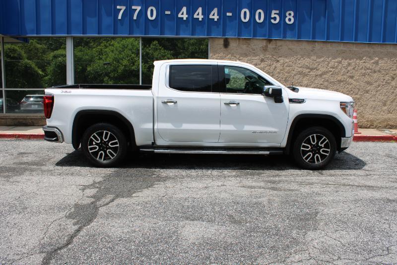 GMC Sierra 1500 Limited 4WD Crew Cab 147" SLT 2022