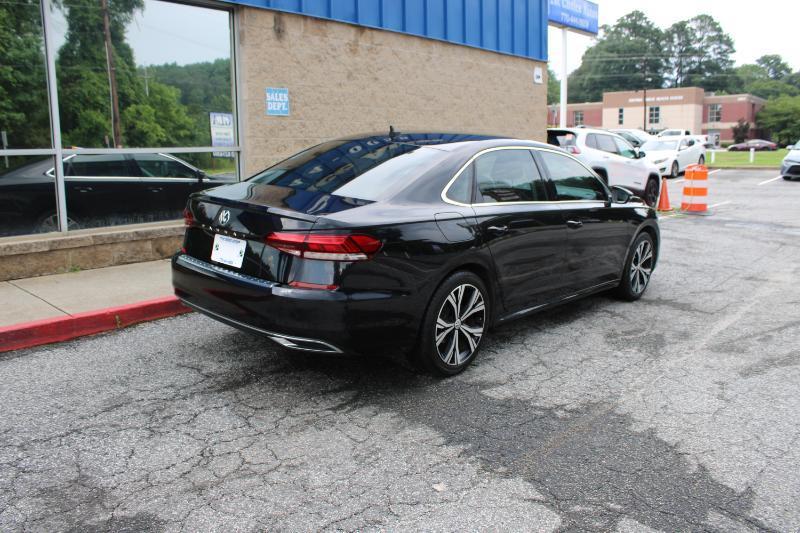 Volkswagen Passat 2.0T SE Auto 2021