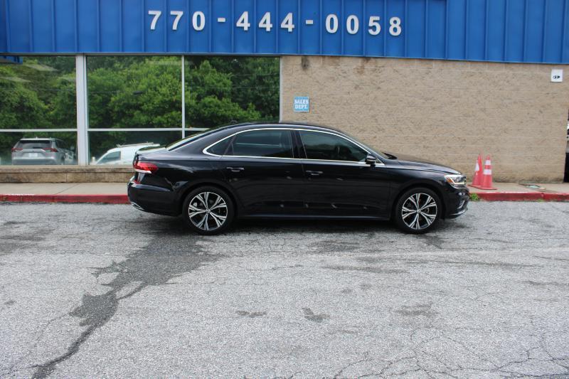Volkswagen Passat 2.0T SE Auto 2021
