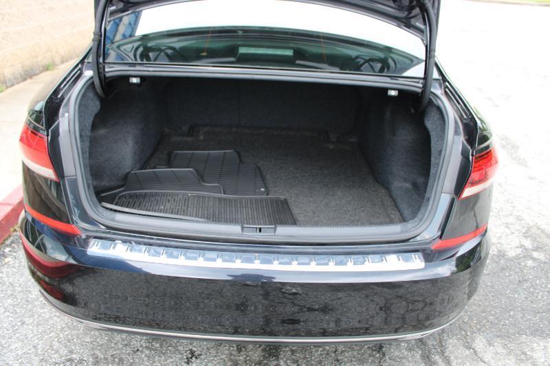 Volkswagen Passat 2.0T SE Auto 2021