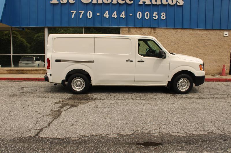 Nissan NV Cargo NV2500 HD Standard Roof V6 S 2021