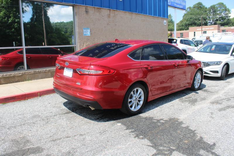 Ford Fusion SE FWD 2020