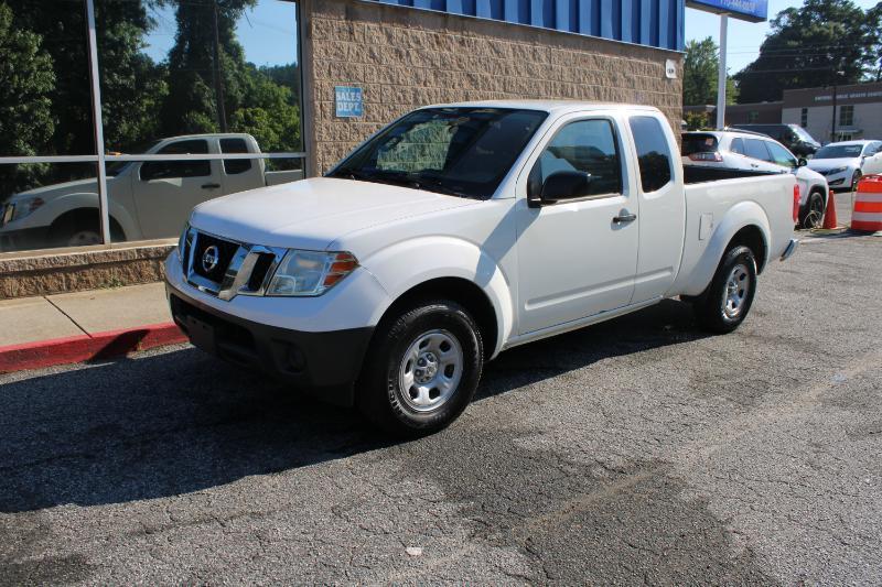 Nissan Frontier 2WD King Cab I4 Auto SV 2016