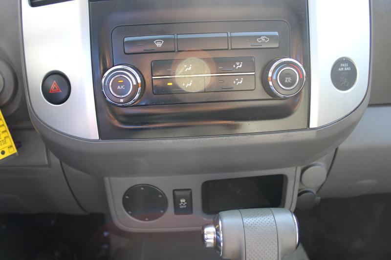 Nissan Frontier 2WD King Cab I4 Auto SV 2016
