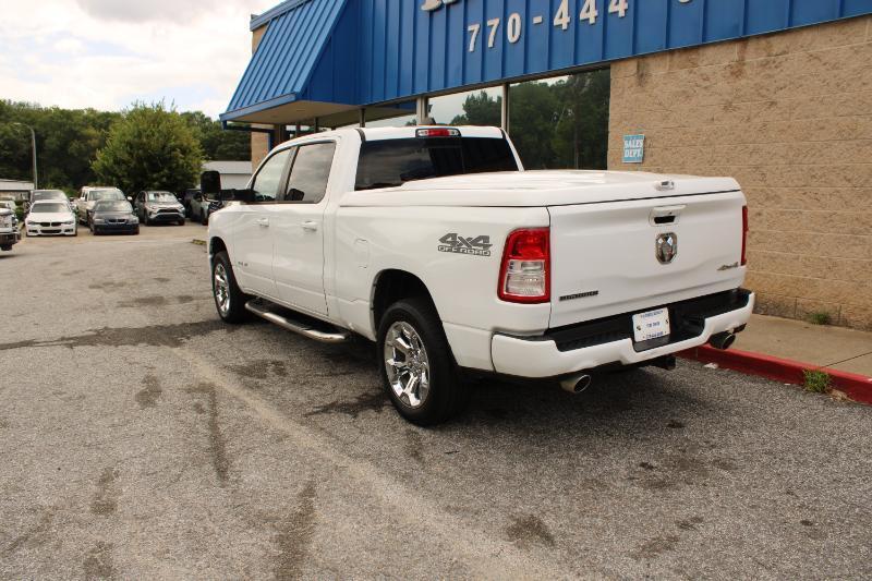 RAM 1500 Big Horn 4x4 Crew Cab 6'4" Box 2024