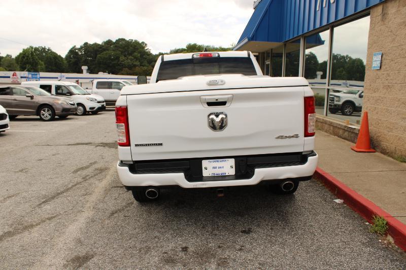 RAM 1500 Big Horn 4x4 Crew Cab 6'4" Box 2024