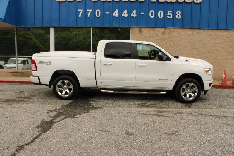 RAM 1500 Big Horn 4x4 Crew Cab 6'4" Box 2024