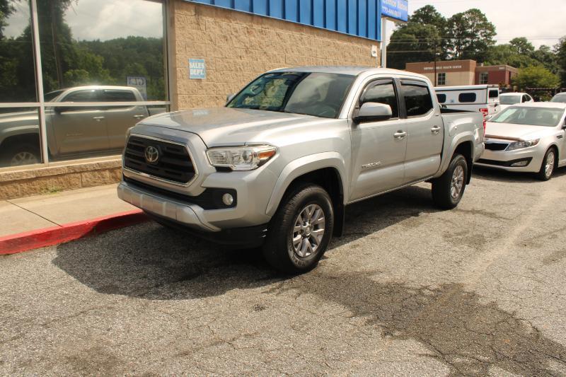 Toyota Tacoma 2WD SR5 Double Cab 6' Bed AT (Natl) 2019