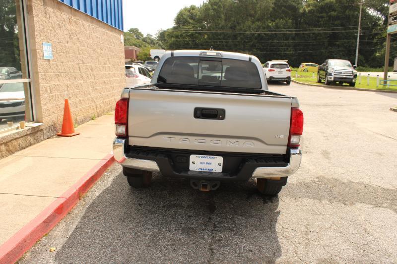 Toyota Tacoma 2WD SR5 Double Cab 6' Bed AT (Natl) 2019