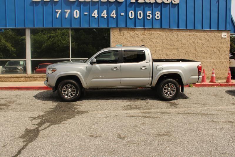 Toyota Tacoma 2WD SR5 Double Cab 6' Bed AT (Natl) 2019