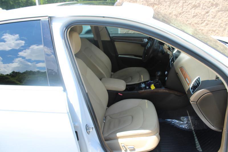 Audi A4 4dr Sdn Auto quattro 2.0T Premium Plus 2014