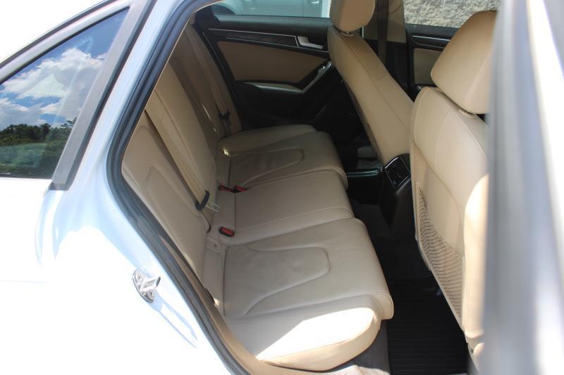 Audi A4 4dr Sdn Auto quattro 2.0T Premium Plus 2014