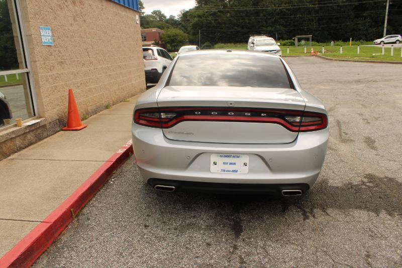 Dodge Charger SXT RWD 2022
