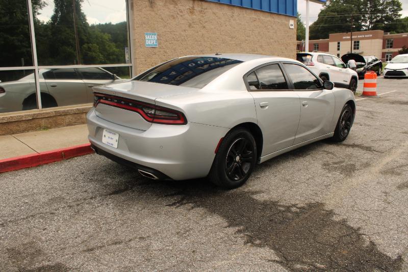 Dodge Charger SXT RWD 2022