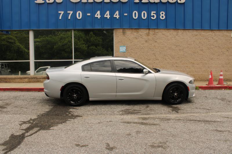 Dodge Charger SXT RWD 2022