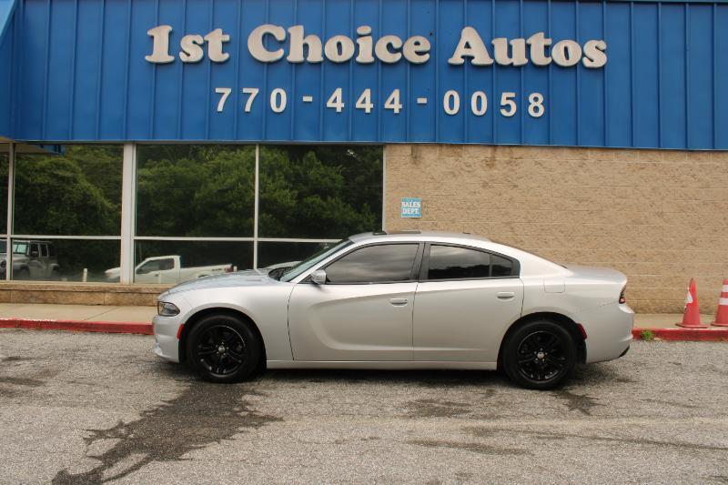 Dodge Charger SXT RWD 2022