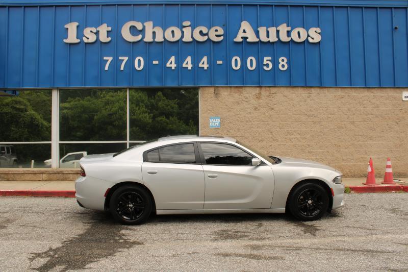 Dodge Charger SXT RWD 2022