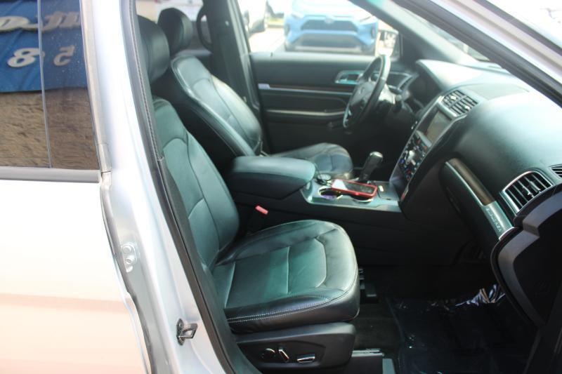 Ford Explorer Limited 4WD 2017
