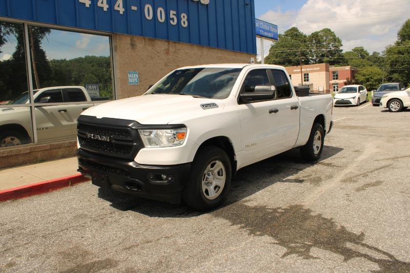 RAM 1500 Tradesman 4x4 Quad Cab 6'4" Box 2020