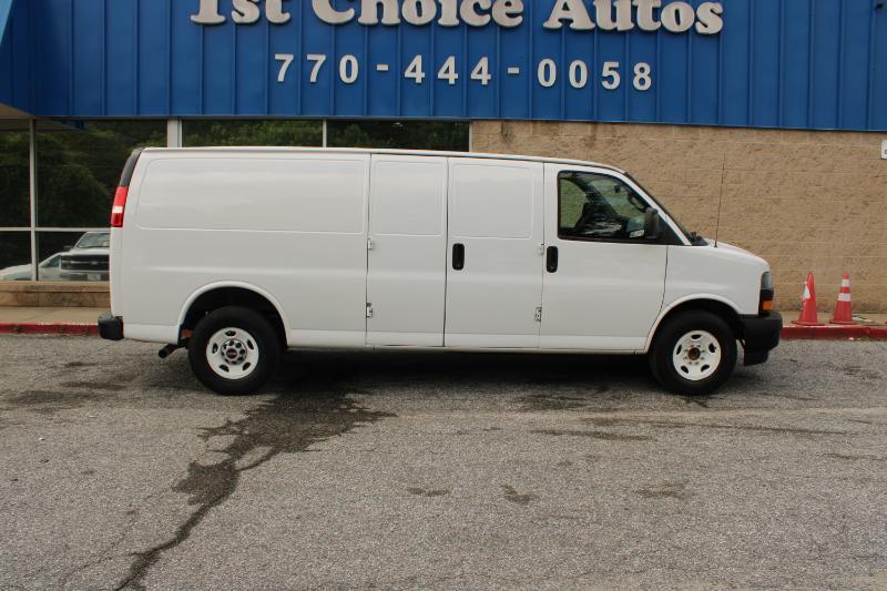 GMC Savana Cargo Van RWD 2500 155" 2020
