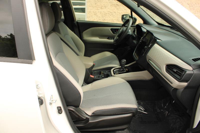 Subaru Forester Premium AWD 2025