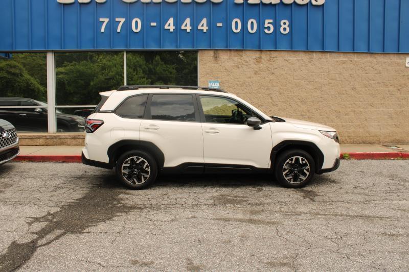 Subaru Forester Premium AWD 2025