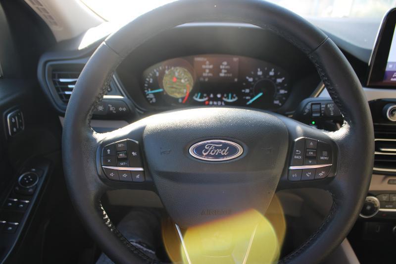 Ford Escape SEL FWD 2020