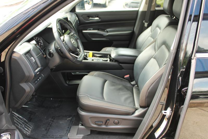 Nissan Pathfinder SL 4WD 2022
