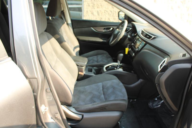 Nissan Rogue FWD 4dr S *Ltd Avail* 2015