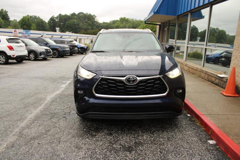 Toyota Highlander Limited FWD (Natl) 2021