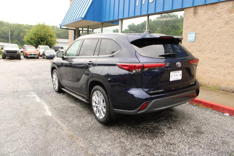 Toyota Highlander Limited FWD (Natl) 2021