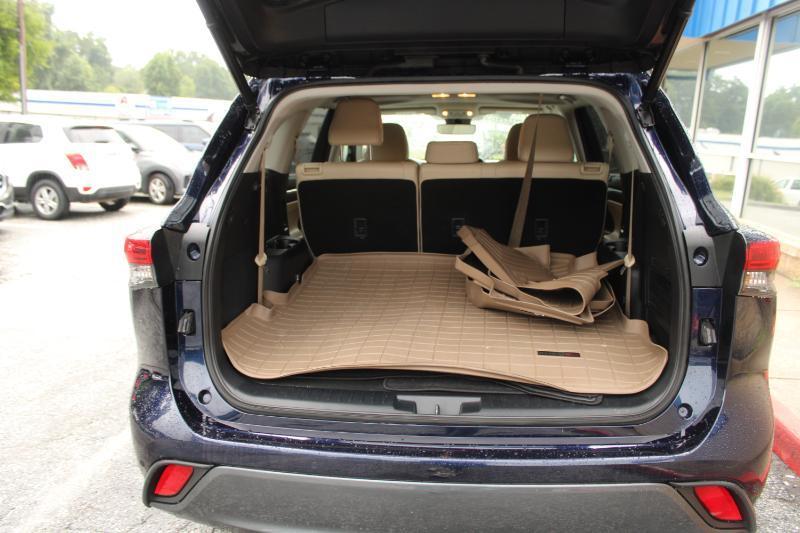 Toyota Highlander Limited FWD (Natl) 2021