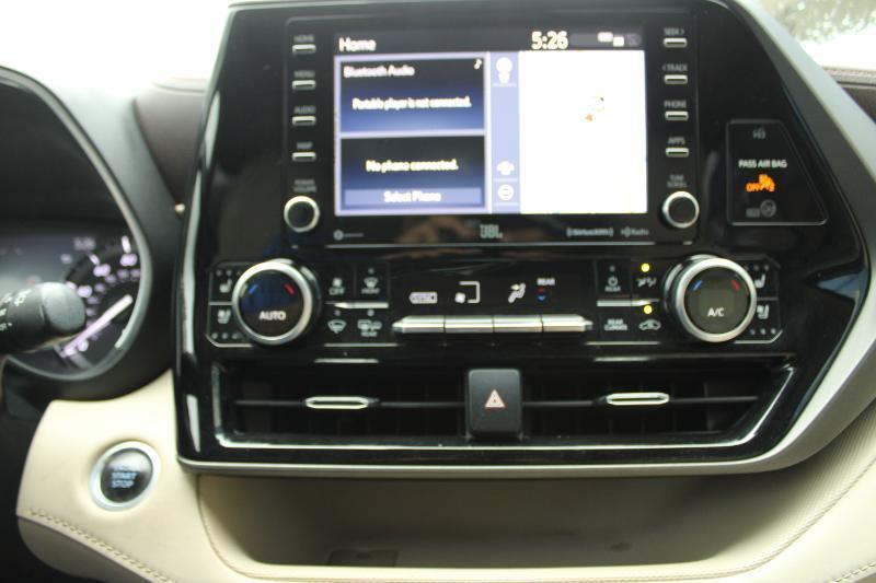 Toyota Highlander Limited FWD (Natl) 2021