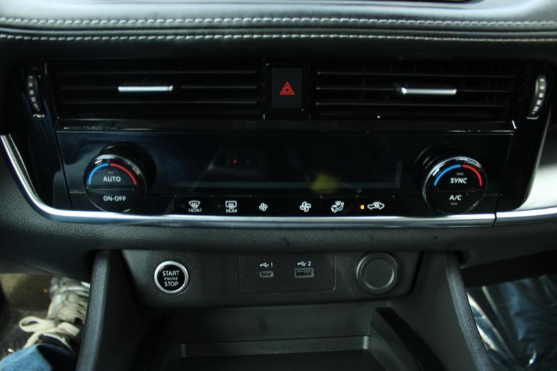 Nissan Rogue AWD SV 2022