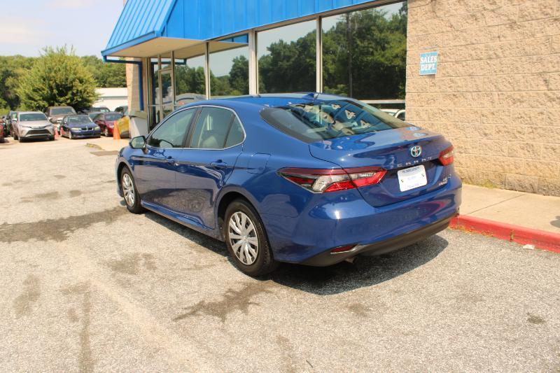 Toyota Camry Hybrid LE CVT (Natl) 2023
